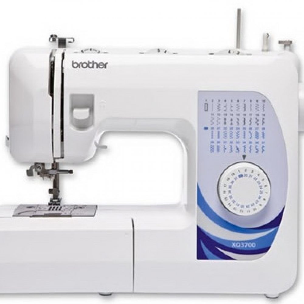Máquina de coser Brother XN 3700
