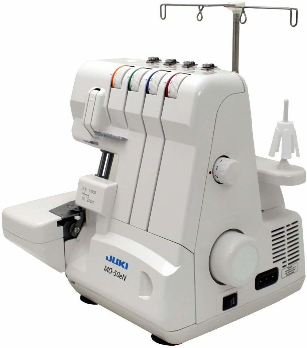 Máquina de coser JUKI MO-50e