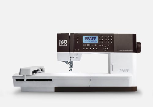 Pfaff Ambition 640