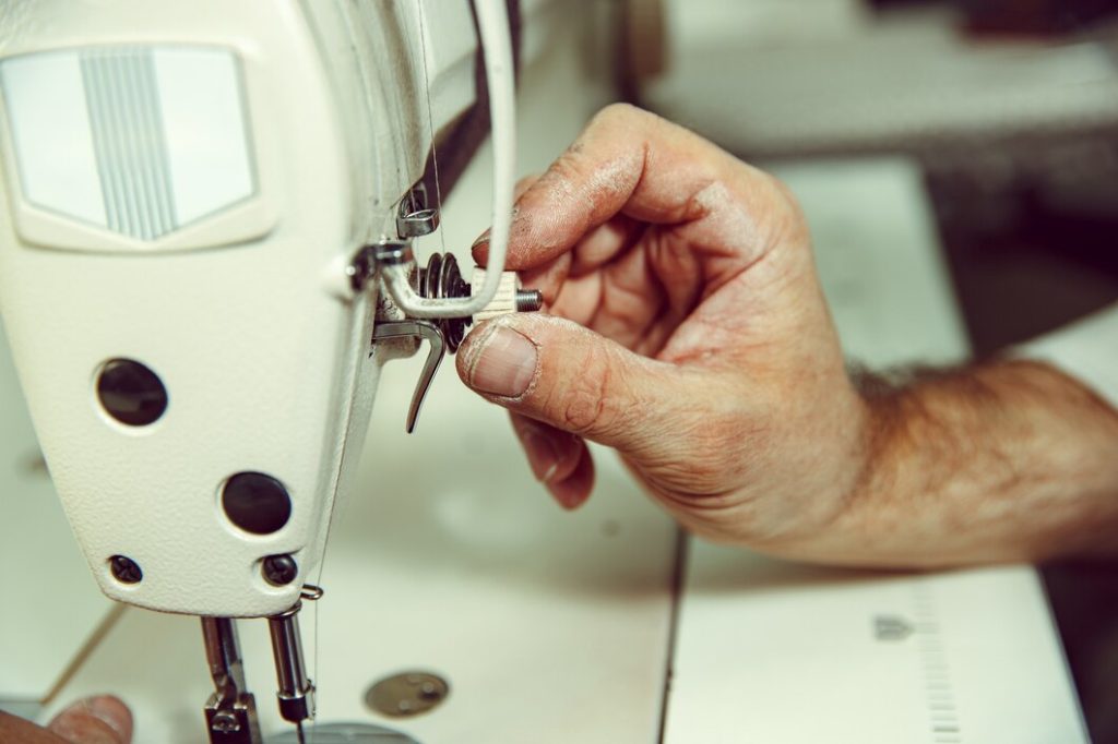 Mantenimiento de máquinas de coser